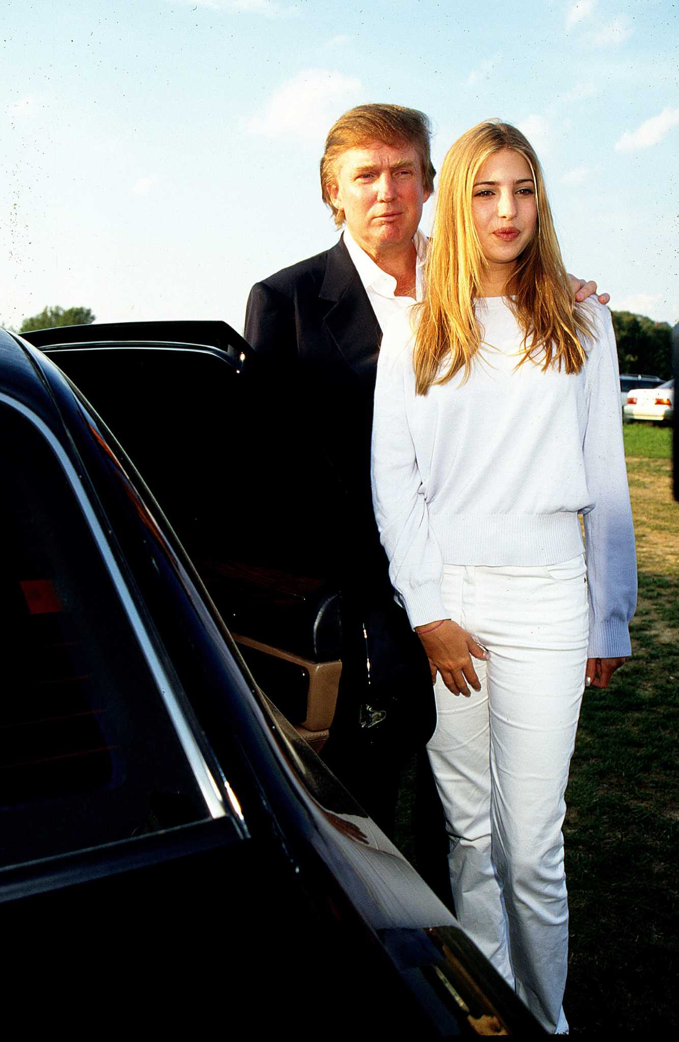 trump-ivanka/Ivanka wearing kabbalah-red-string.jpg